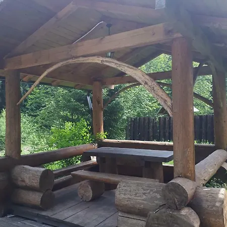 Σαλέ River Hill Mykulychyn